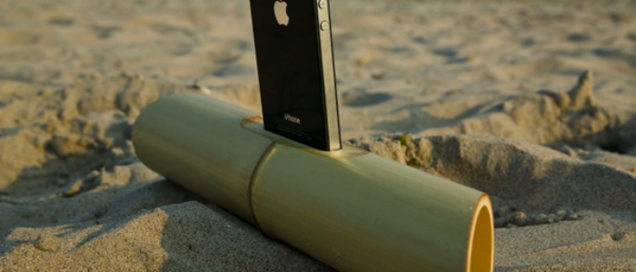 Ein Lautsprecher aus Bambus für das iPhone