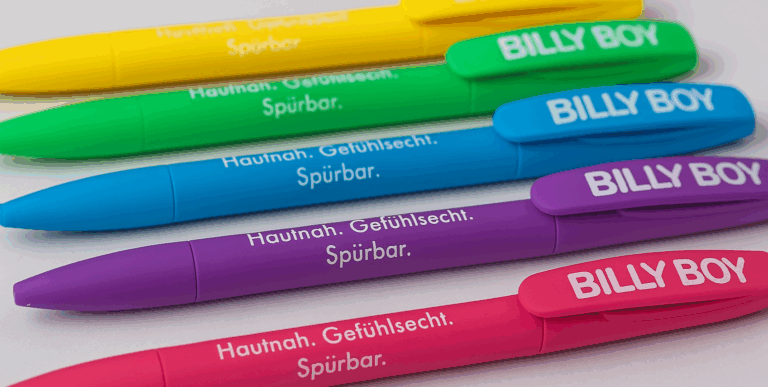Read more about the article BILLY BOY trifft UMA Kugelschreiber – So entstehen emotionale Markenerlebnisse