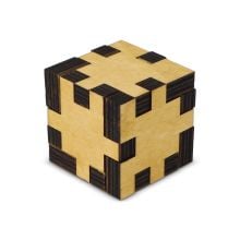 Würfelpuzzle aus Holz in holz / hell